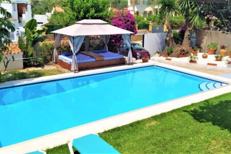 Villa San Pedro-Only 600meters from the beach